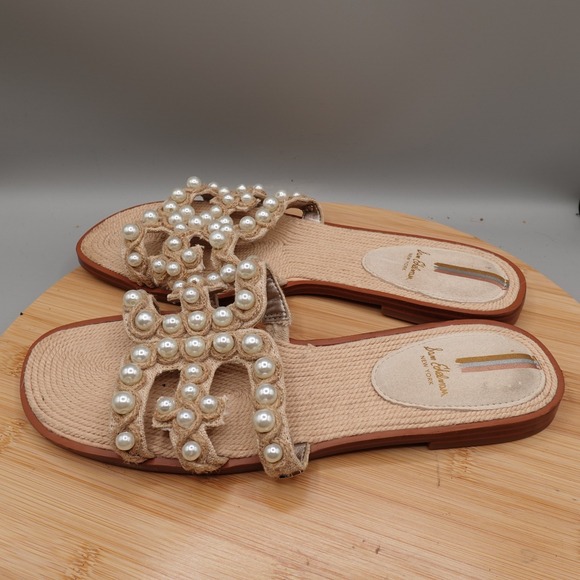 Sam Edelman Sandals Womens 9.5 Bay 22 Pearl Slides Vacation Beach EUC - Picture 1 of 9